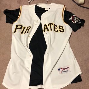 Pittsburgh Pirates majestic shirts